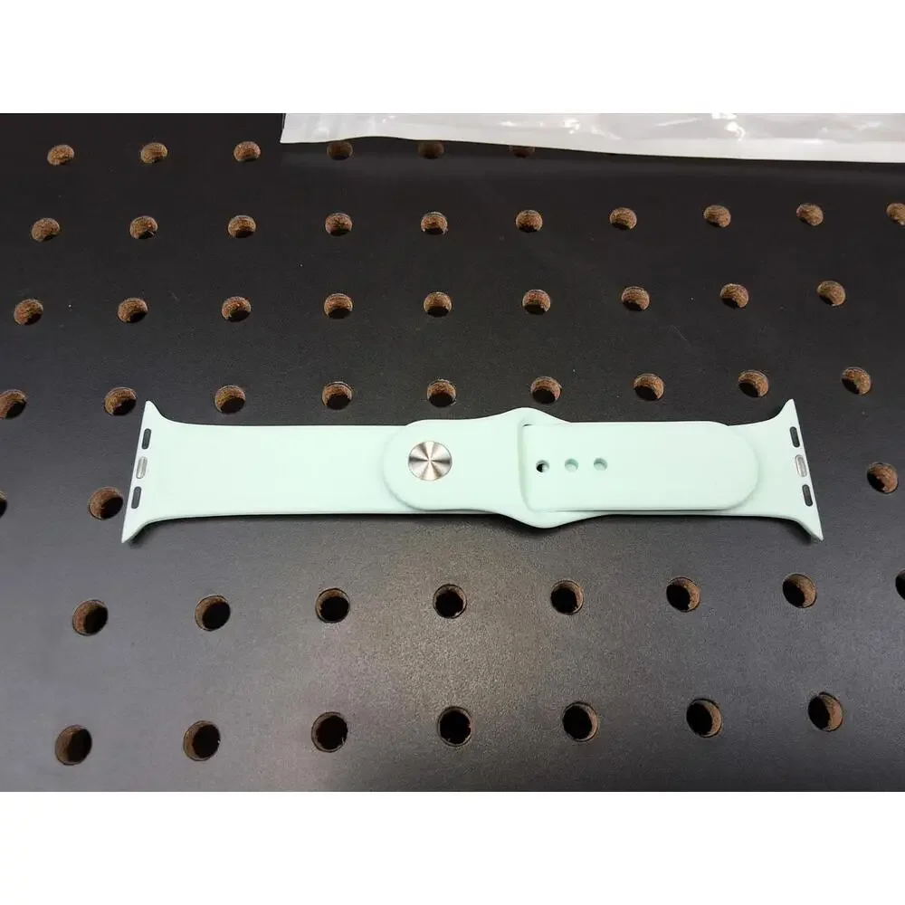 Sleek Mint Silicone Smartwatch Band - Comfort Meets Style!